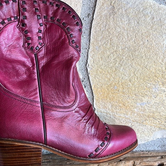 Tulle and Batiste Jamilla Boots in Maroon 🫶 - Picture 6 of 12